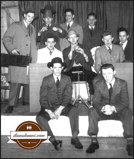 Herkimer, NY - Pine Knot Tavern - Ilion Classmen 1940, 1941
